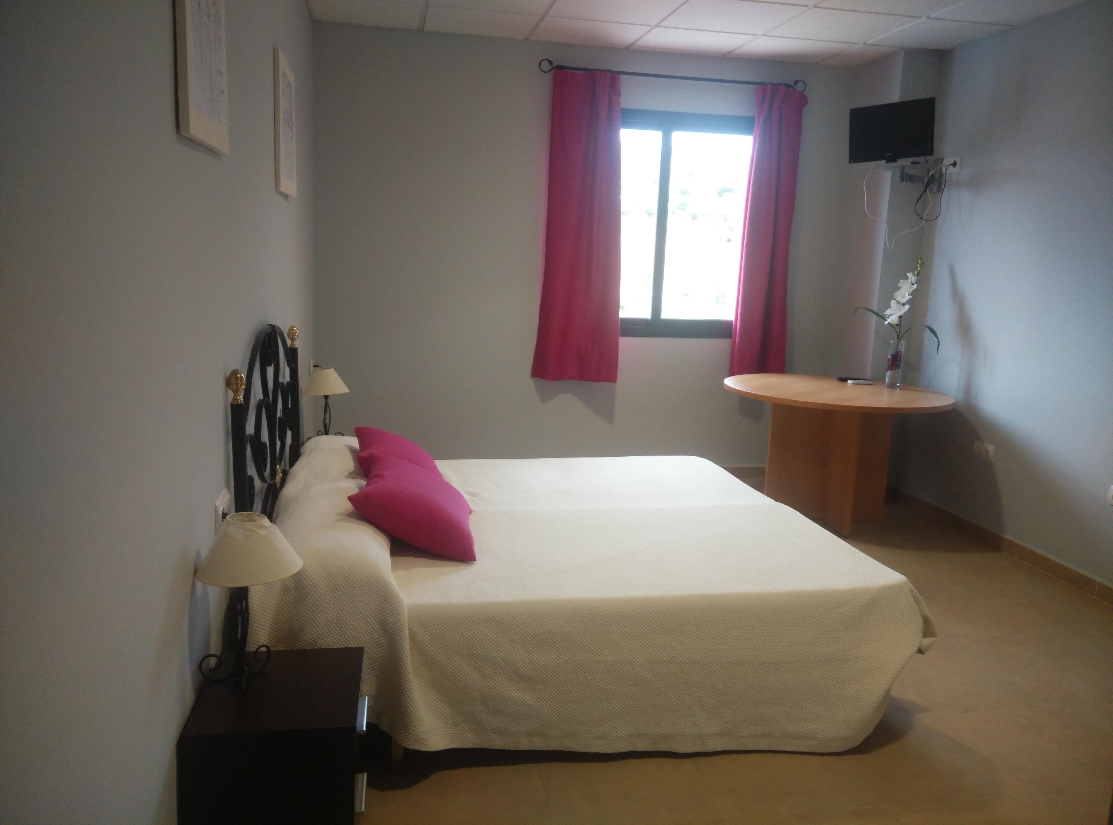 Hostal La Molina Эль-Чорро Экстерьер фото