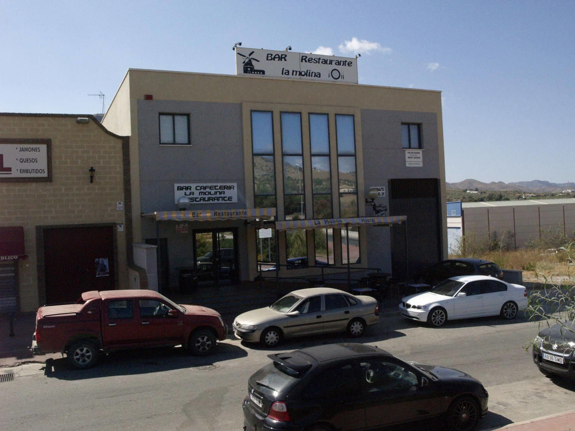 Hostal La Molina Эль-Чорро Экстерьер фото